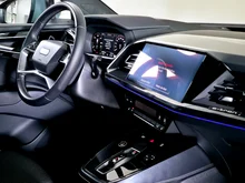 Audi Q4 e-tron 45 e-tron basis quattro in mittelgrau - normal