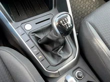 VW Taigo Friends TSI in Deep Black Perleffekt