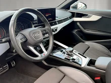 Audi A4 Avant 40 TFSI quattro S-line S-tronic in MYTHOSSCHWARZ METALLIC