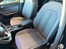SEAT Leon SP Kombi Style Edition 1.5 eTSI DSG in 0E Mitternachtsschwarz