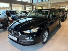 SEAT Leon SP Kombi Style Edition 1.5 eTSI DSG in 0E Mitternachtsschwarz