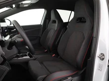 VW ID.4 GTX 4MOTION 250 kW Business -77 kWh in Gletscherweiß Metallic Dach schwarz