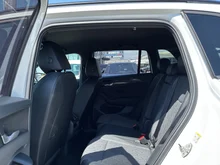 VW Tiguan Friends eTSI DSG in Oryxweiß Perlmutteffekt