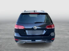 VW Golf Variant Highline TDI DSG in Deep Black Perleffekt