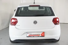 VW Polo in Pure White