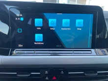 VW Golf Variant Life TDI in Atlantik Blue Metallic