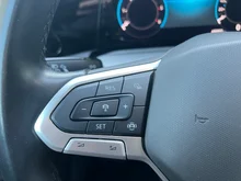 VW Golf Variant Life TDI in Atlantik Blue Metallic