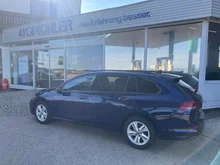 VW Golf Variant Life TDI in Atlantik Blue Metallic