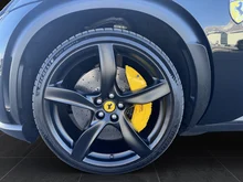 Ferrari Purosangue in Nero DS 1250 schwarz