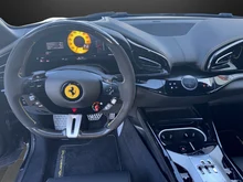 Ferrari Purosangue in Nero DS 1250 schwarz