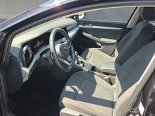 VW Golf Variant Life TDI in Deep Black Perleffekt