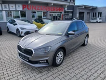 Škoda Fabia Selection TSI in Graphit-Grau Metallic