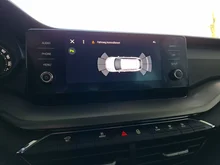 Thumbnail-Foto von Fahrzeug