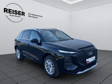 Audi Q3 TFSI 110 kW  intense in Mythosschwarz Metallic