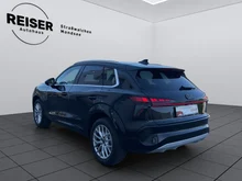 Audi Q3 TFSI 110 kW  intense in Mythosschwarz Metallic
