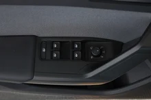 SEAT Leon SP Kombi Style 1.0 TSI in Nacht-Schwarz Metallic