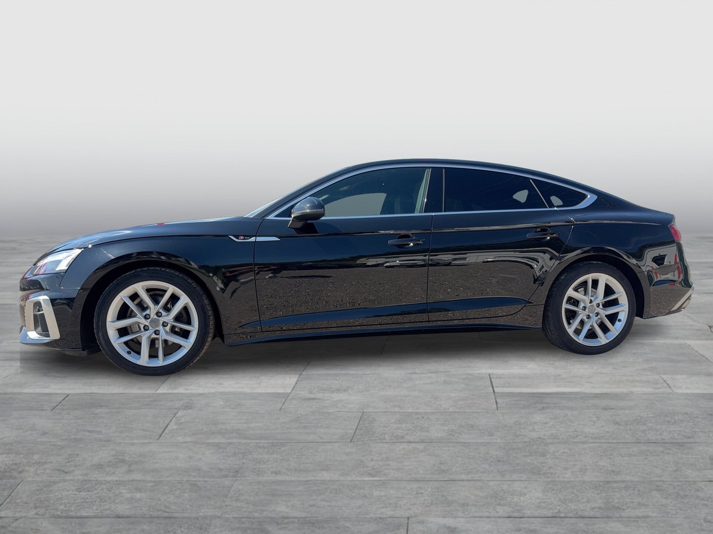 Audi A5 Sportback 30 TDI S line | Bild 2 von 21
