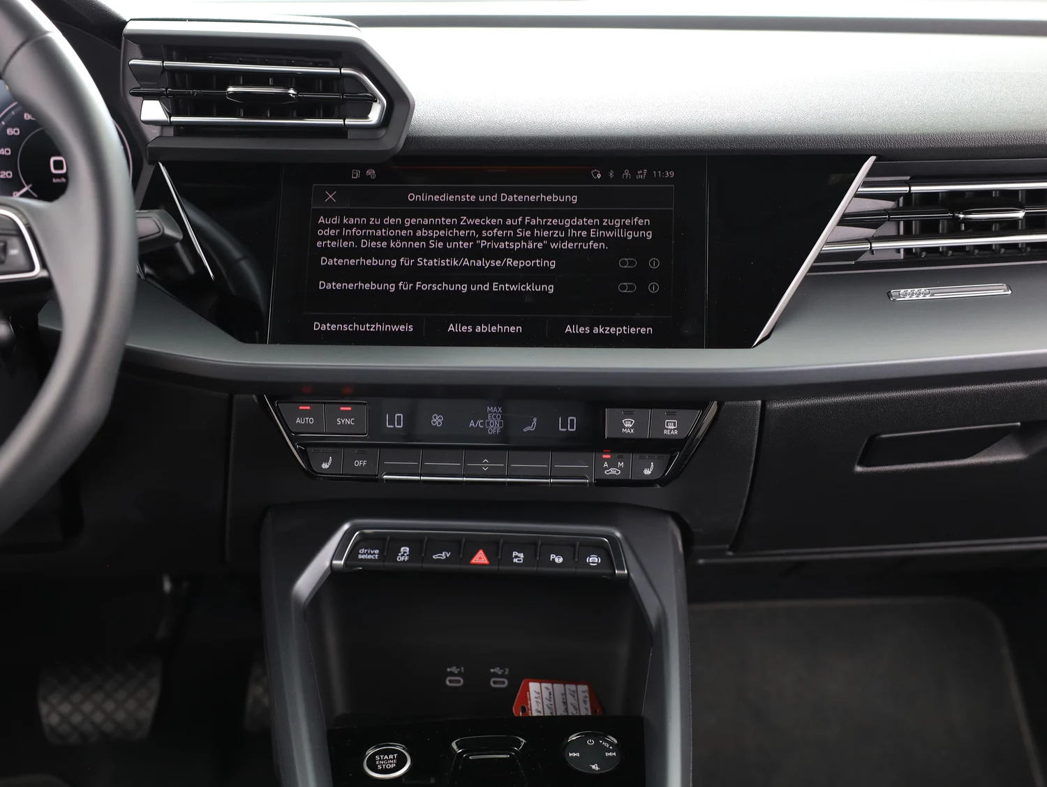 Bild eines Audi A3 allstreet 40 TFSI e