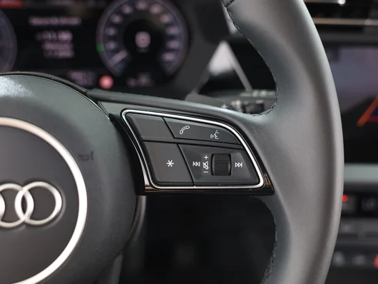 Bild eines Audi A3 allstreet 40 TFSI e
