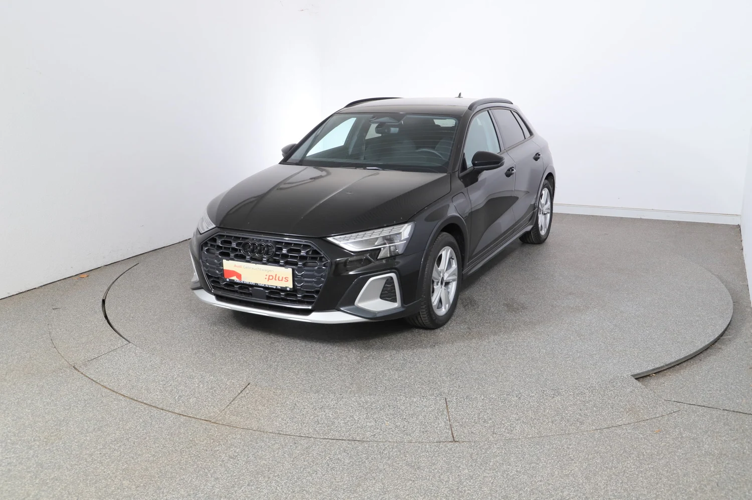 Bild eines Audi A3 allstreet 40 TFSI e