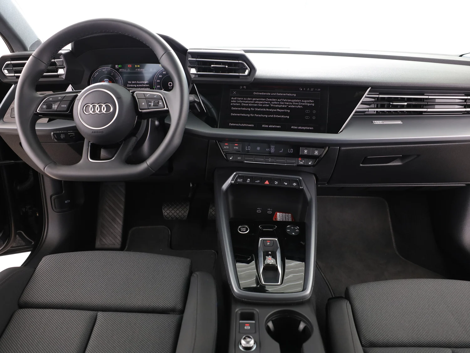 Bild eines Audi A3 allstreet 40 TFSI e