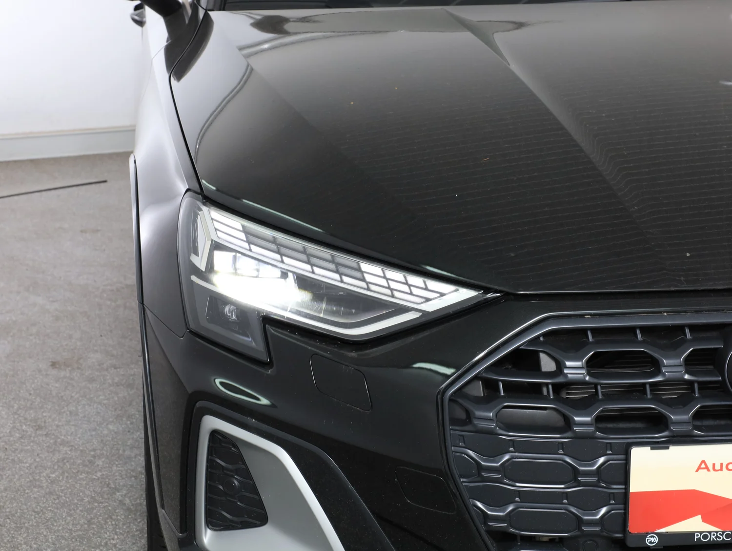 Bild eines Audi A3 allstreet 40 TFSI e