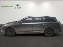 Škoda Octavia Combi RS in Graphit-Grau Metallic