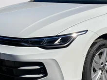 VW Golf 4Me TDI in Pure White