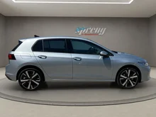 VW Golf Rabbit mHEV DSG in Oyster Silver Metallic