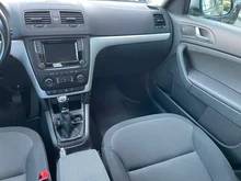 Škoda Yeti Outdoor 4x4 Ambition TDI SCR in Jungle-Grün Metallic