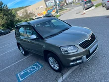 Škoda Yeti Outdoor 4x4 Ambition TDI SCR in Jungle-Grün Metallic