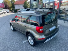 Škoda Yeti Outdoor 4x4 Ambition TDI SCR in Jungle-Grün Metallic