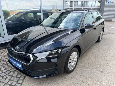 Škoda Octavia Combi Essence TSI mHEV DSG