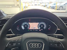 Audi Q3 35 TDI intense in Gletscherweiss Metallic