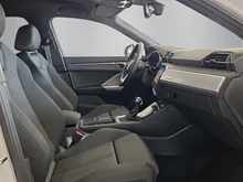 Audi Q3 35 TDI intense in Gletscherweiss Metallic