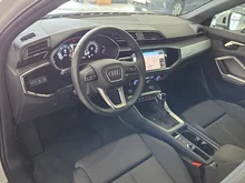 Audi Q3 35 TDI intense in Gletscherweiss Metallic