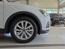 Audi Q3 35 TDI intense in Gletscherweiss Metallic