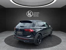 VW Tiguan R-Line TDI SCR 4MOTION DSG in Deep Black Perleffekt