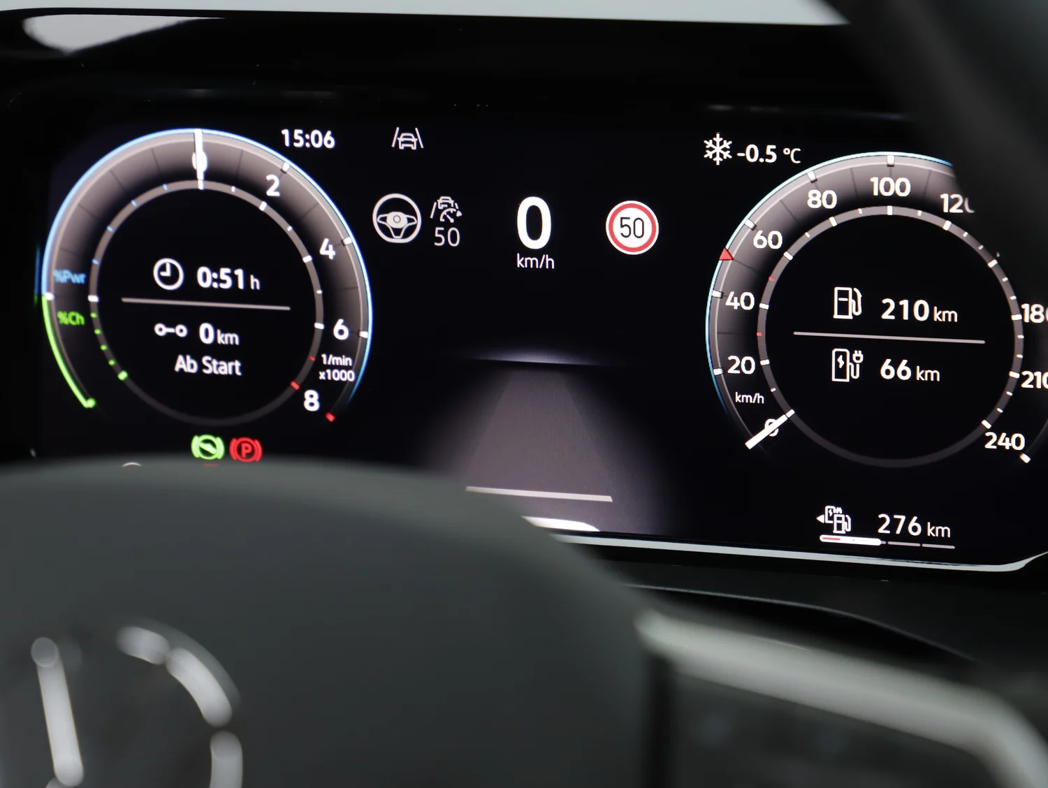 Bild eines VW Multivan Business eHybrid 180 kW 4MOTION