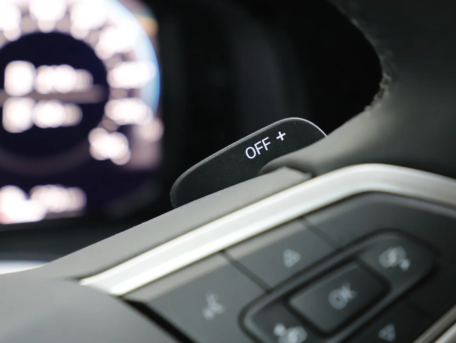 Bild eines VW Multivan Business eHybrid 180 kW 4MOTION