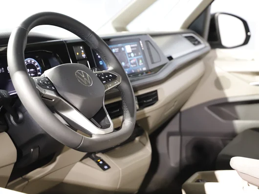 Bild eines VW Multivan Business eHybrid 180 kW 4MOTION