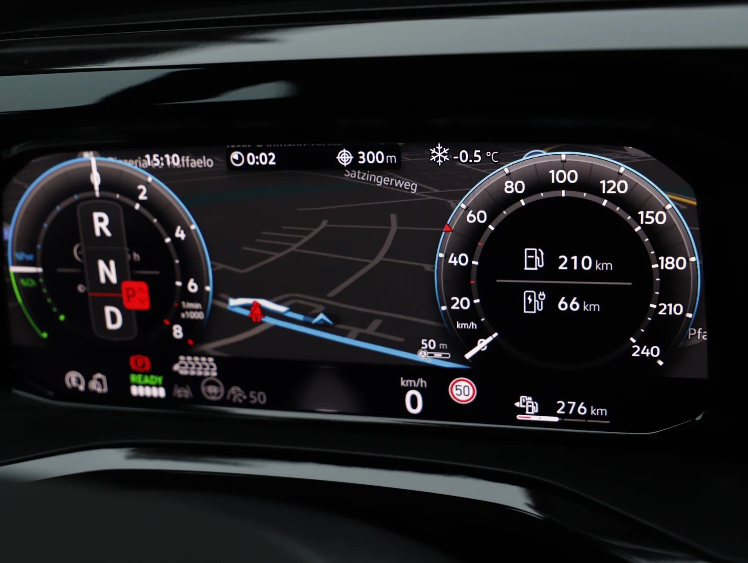 Bild eines VW Multivan Business eHybrid 180 kW 4MOTION