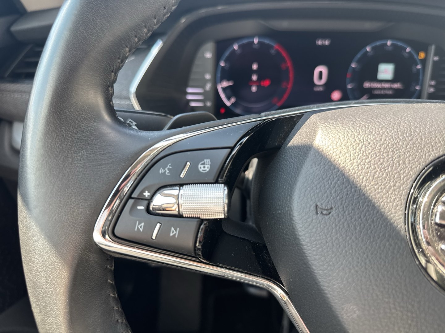 Škoda OCTAVIA Combi Style TDI DSG | Bild 17 von 28