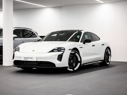 Porsche Taycan 4S Plus