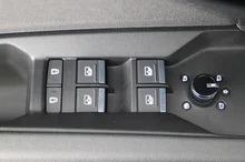Audi Q4 e-tron 45 e-tron quattro in Florettsilber metallic