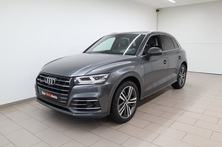 Audi Q5 55 TFSI e quattro Sport