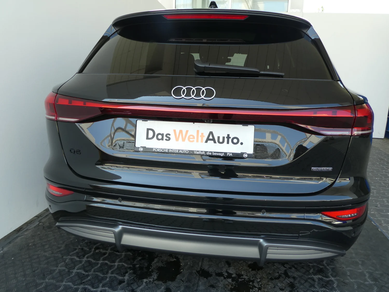 Bild eines Audi Q6 e-tron quattro