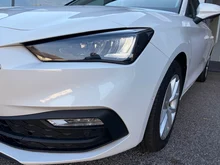 SEAT Leon SP Kombi Style 2.0 TDI DSG 4Drive in Candy-Weiß