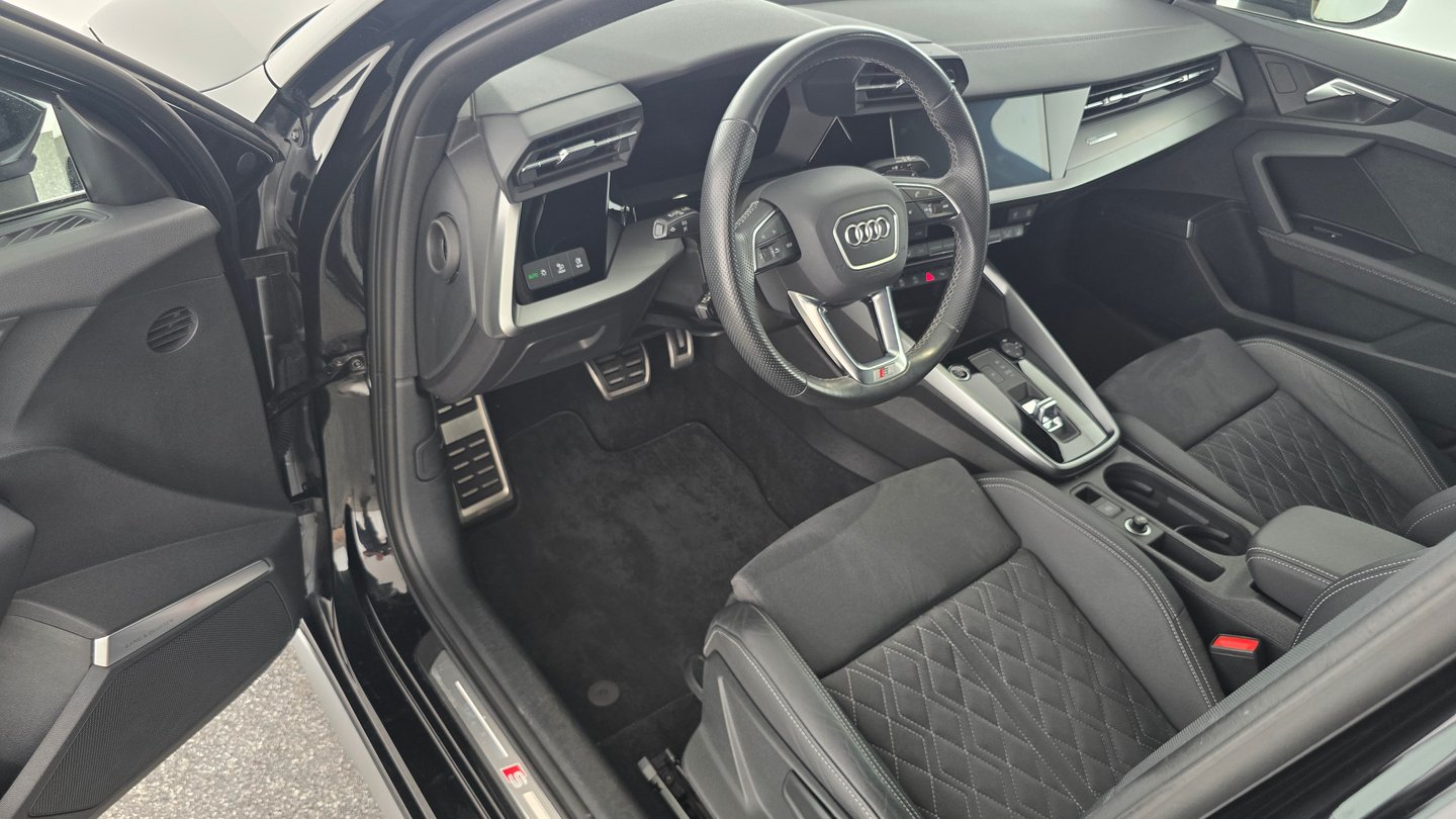 Audi A3 Sportback 35 TDI S line exterieur | Bild 12 von 25