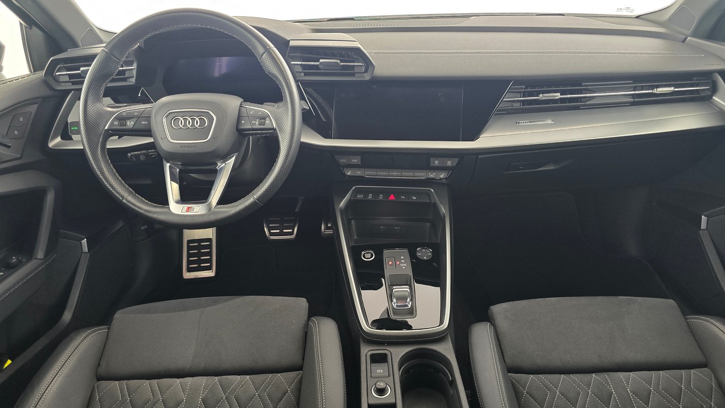 Audi A3 Sportback 35 TDI S line exterieur | Bild 13 von 25